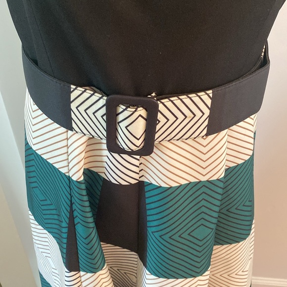 EY Boutique size 14 dress - Picture 3 of 9